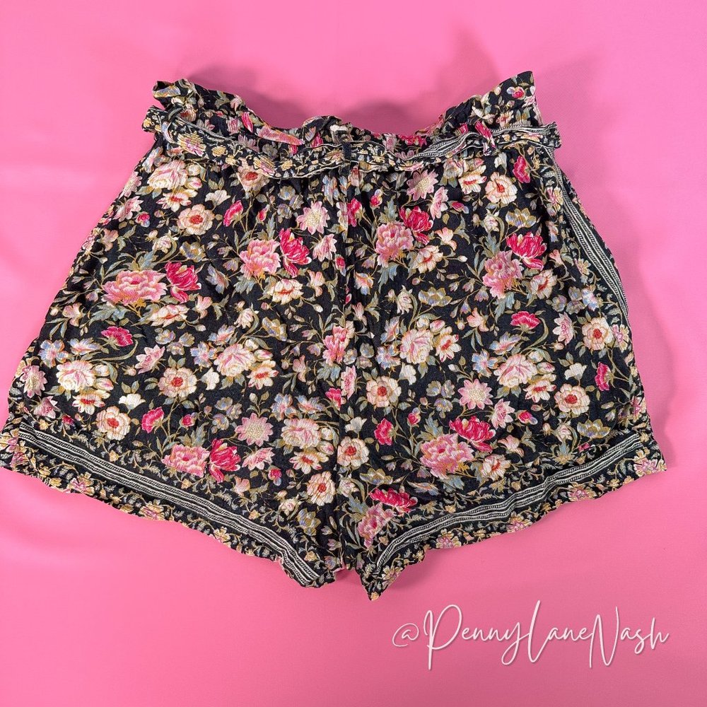 American Eagle Floral Tie Waist Paperbag Shorts - Picture 9 of 12